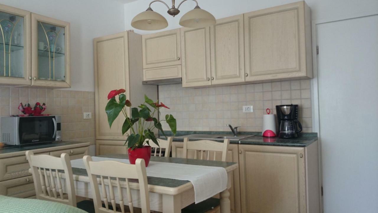 Apartments Ruzica Pula Ngoại thất bức ảnh