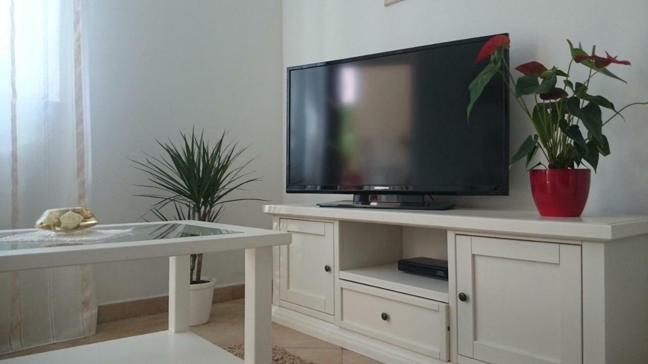 Apartments Ruzica Pula Ngoại thất bức ảnh