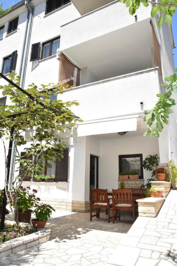Apartments Ruzica Pula Ngoại thất bức ảnh