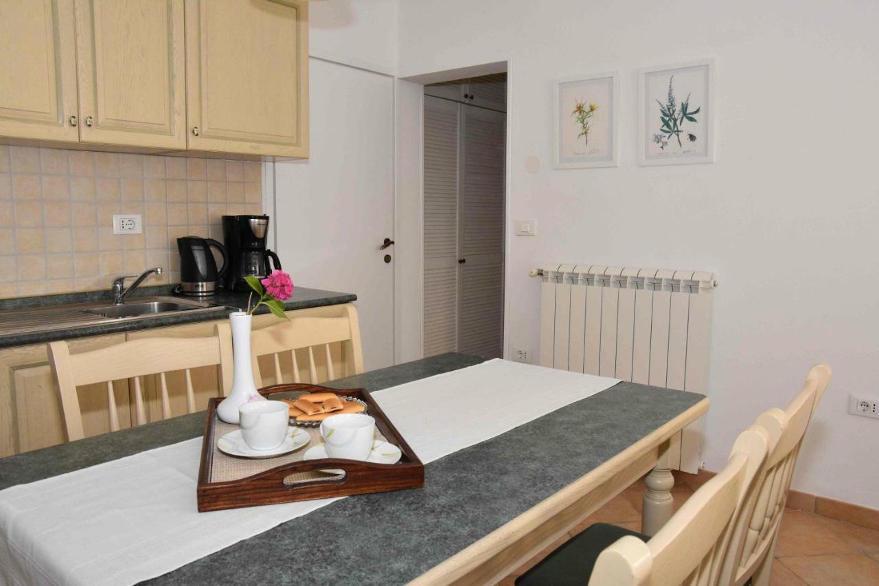 Apartments Ruzica Pula Ngoại thất bức ảnh